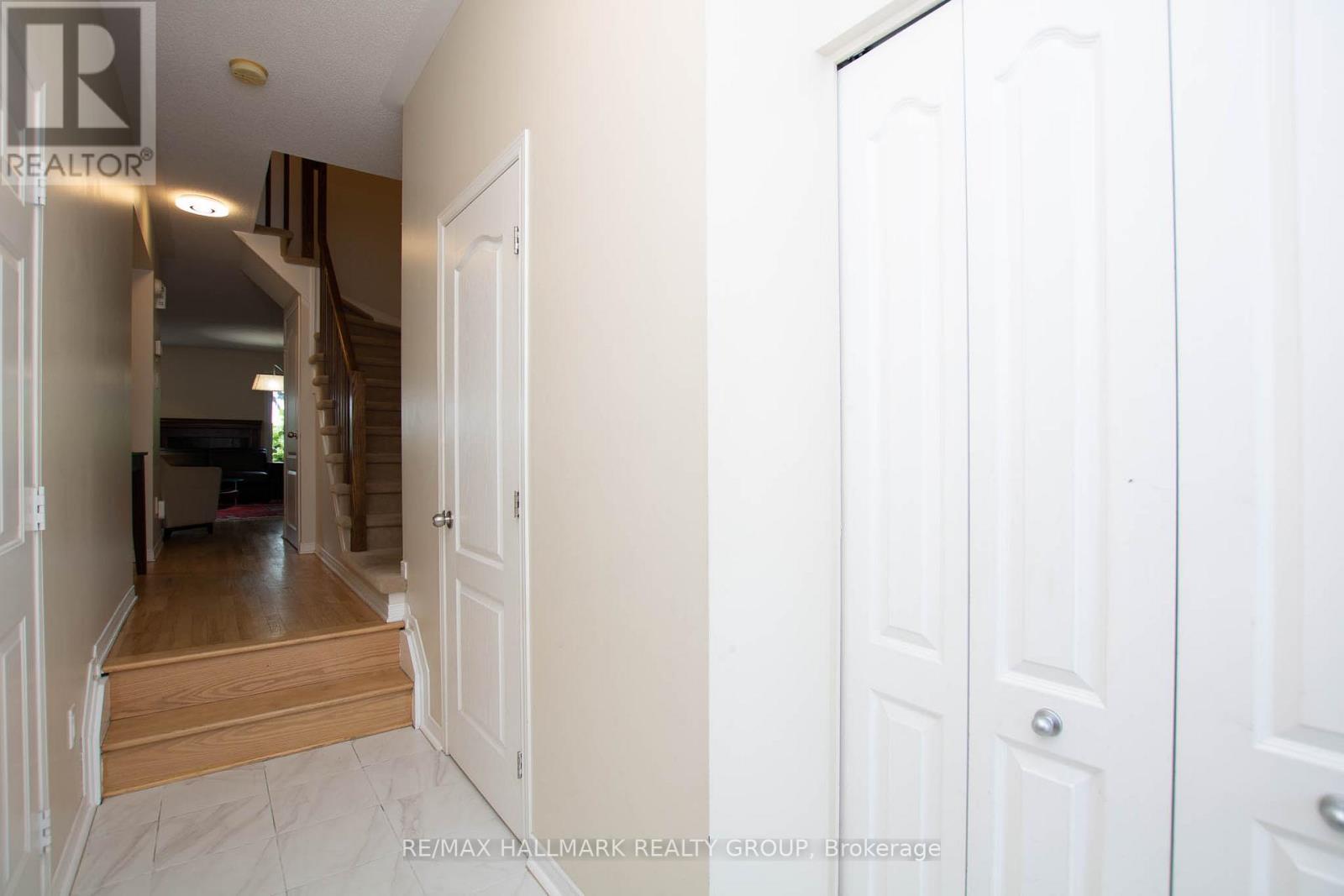 317 Freedom Private, Ottawa, ON - Indoor Photo Showing Other Room