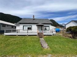 134 Alpine View Rd Tahsis, BC V0P 1X0