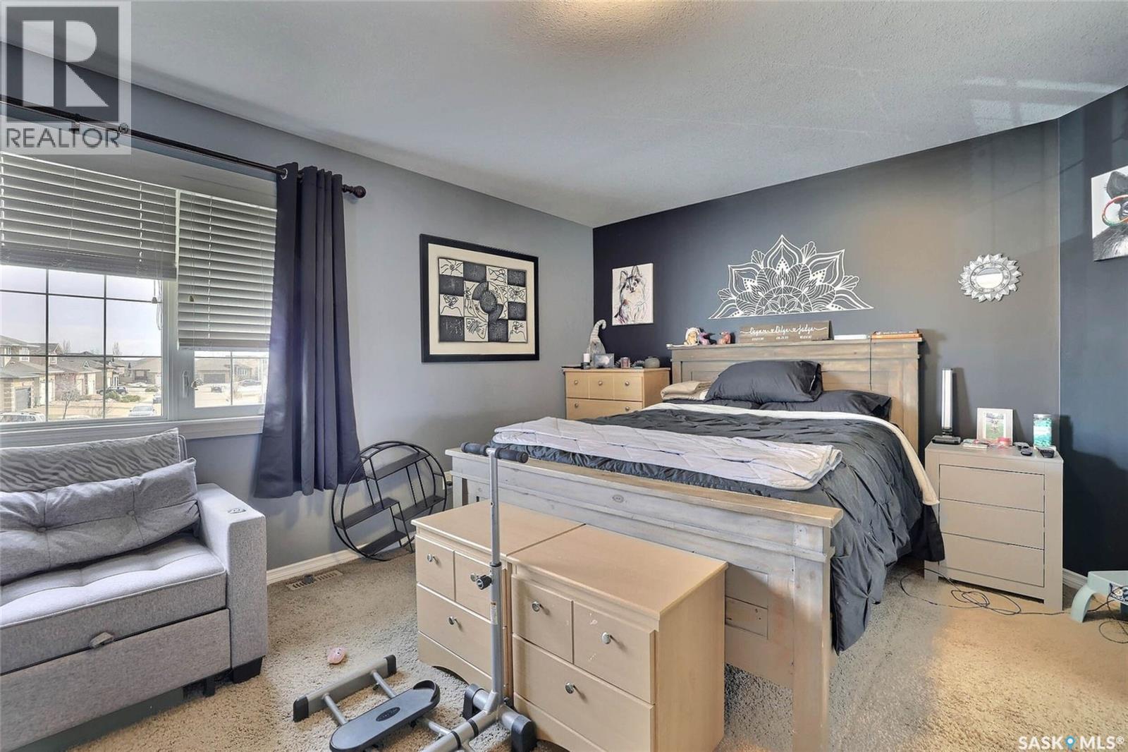 2433 Jameson Crescent, Regina, SK - Indoor Photo Showing Bedroom