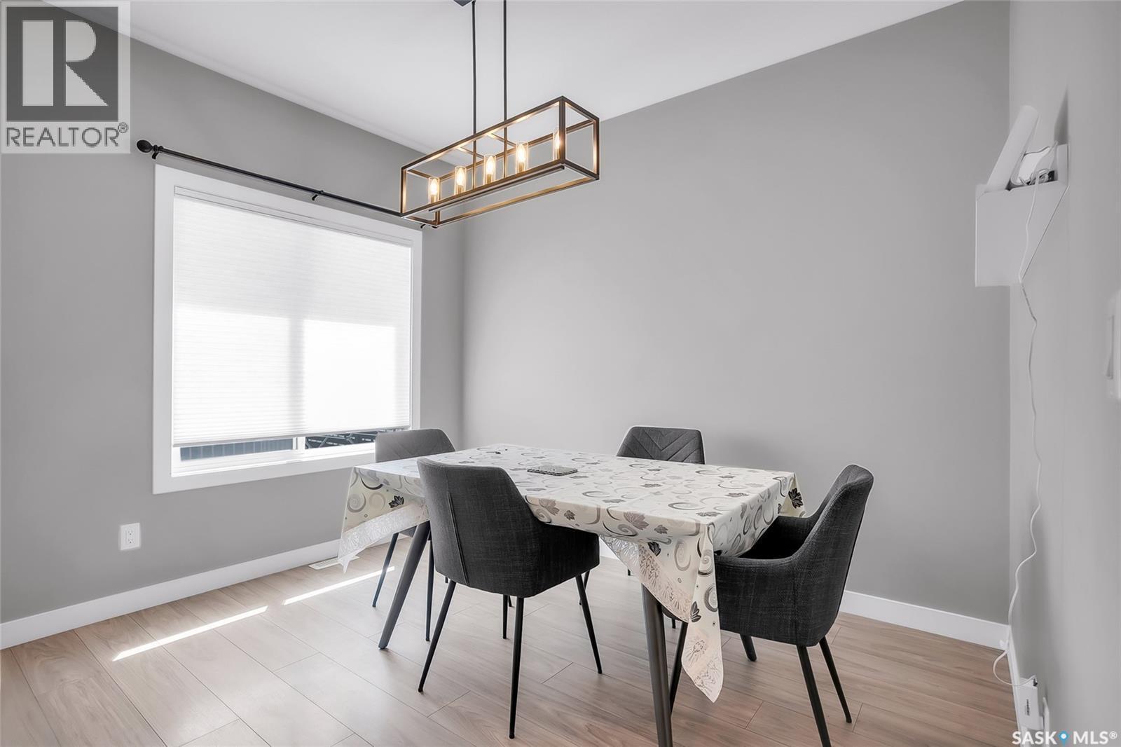 608 Brighton Gate, Saskatoon, SK - Indoor Photo Showing Dining Room