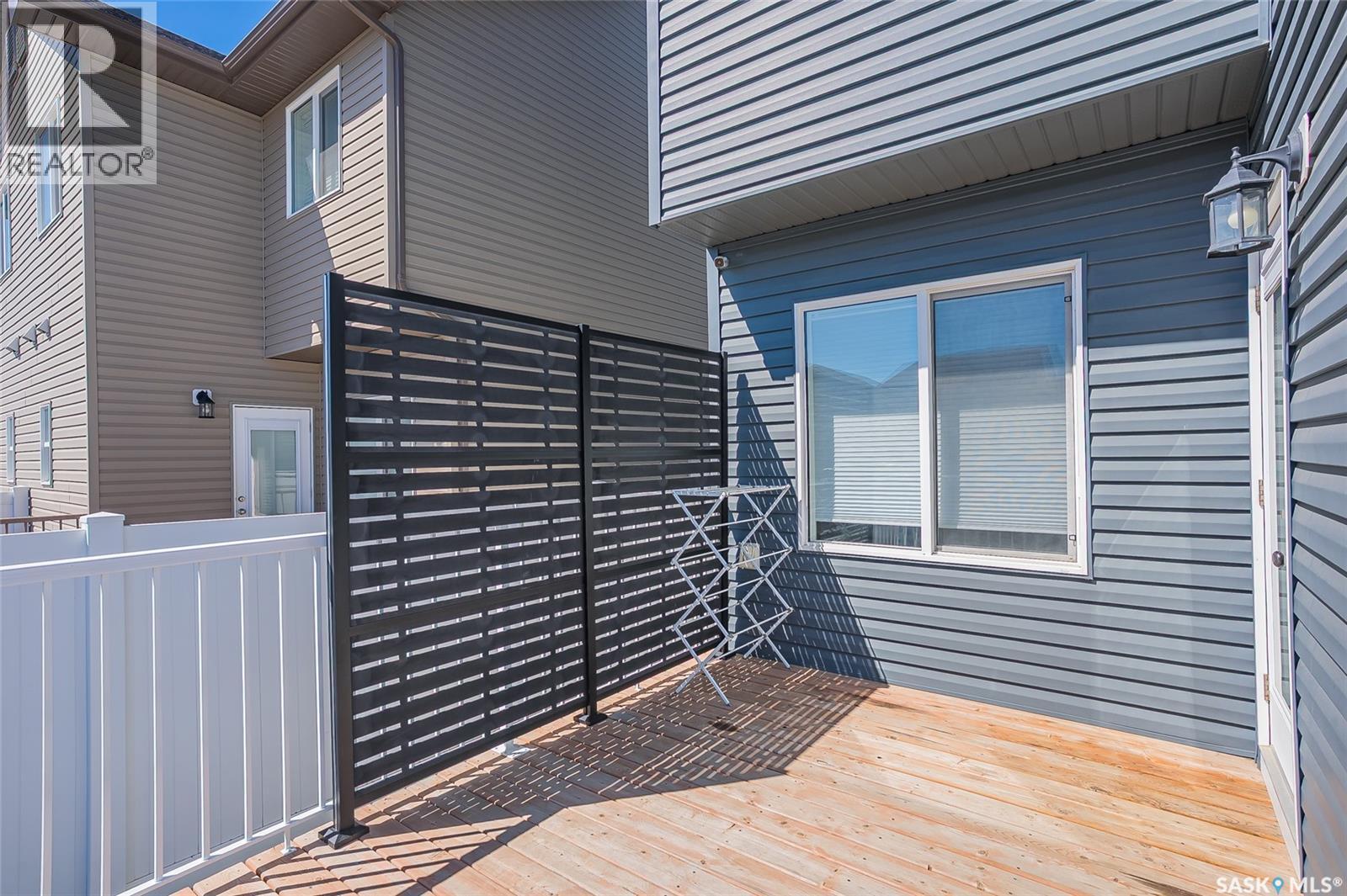 608 Brighton Gate, Saskatoon, SK - Outdoor