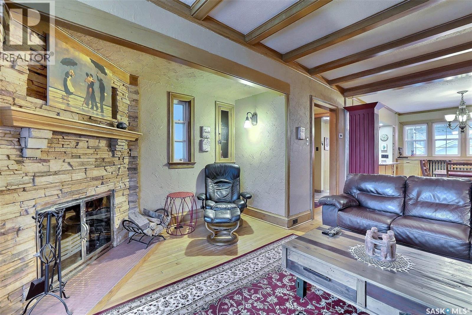 2834 Rae Street, Regina, SK - Indoor Photo Showing Living Room With Fireplace