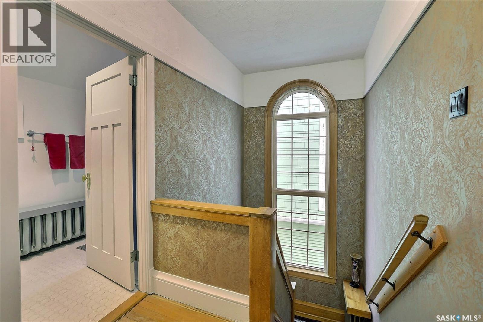 2834 Rae Street, Regina, SK - Indoor Photo Showing Other Room