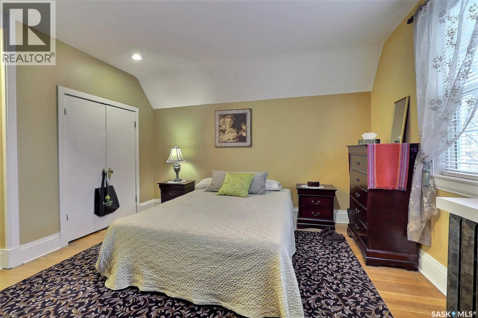 2834 Rae Street, Regina, SK - Indoor Photo Showing Bedroom