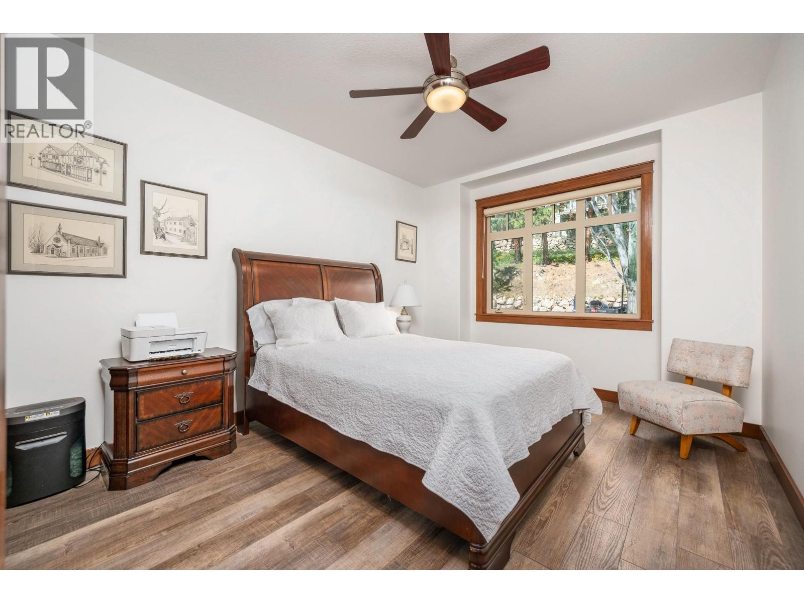312 Rexor Place, Vernon, BC - Indoor Photo Showing Bedroom