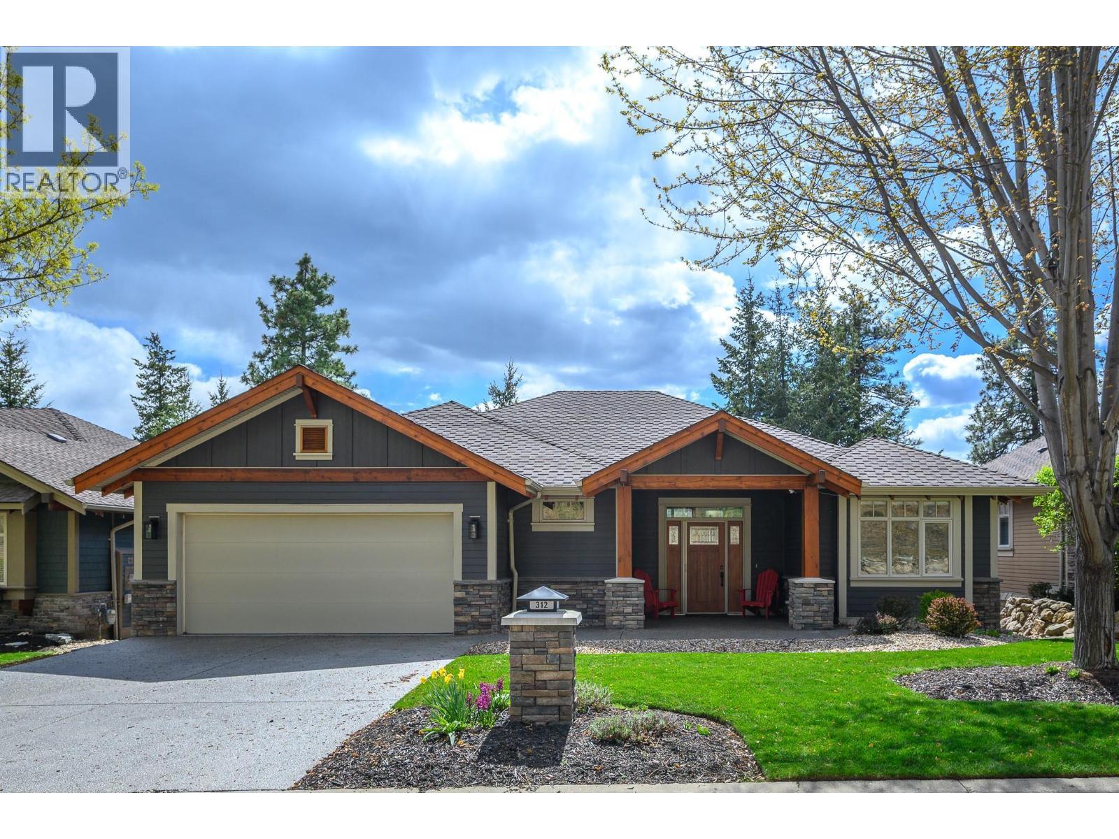 312 Rexor Place, Vernon, BC - Outdoor With Facade