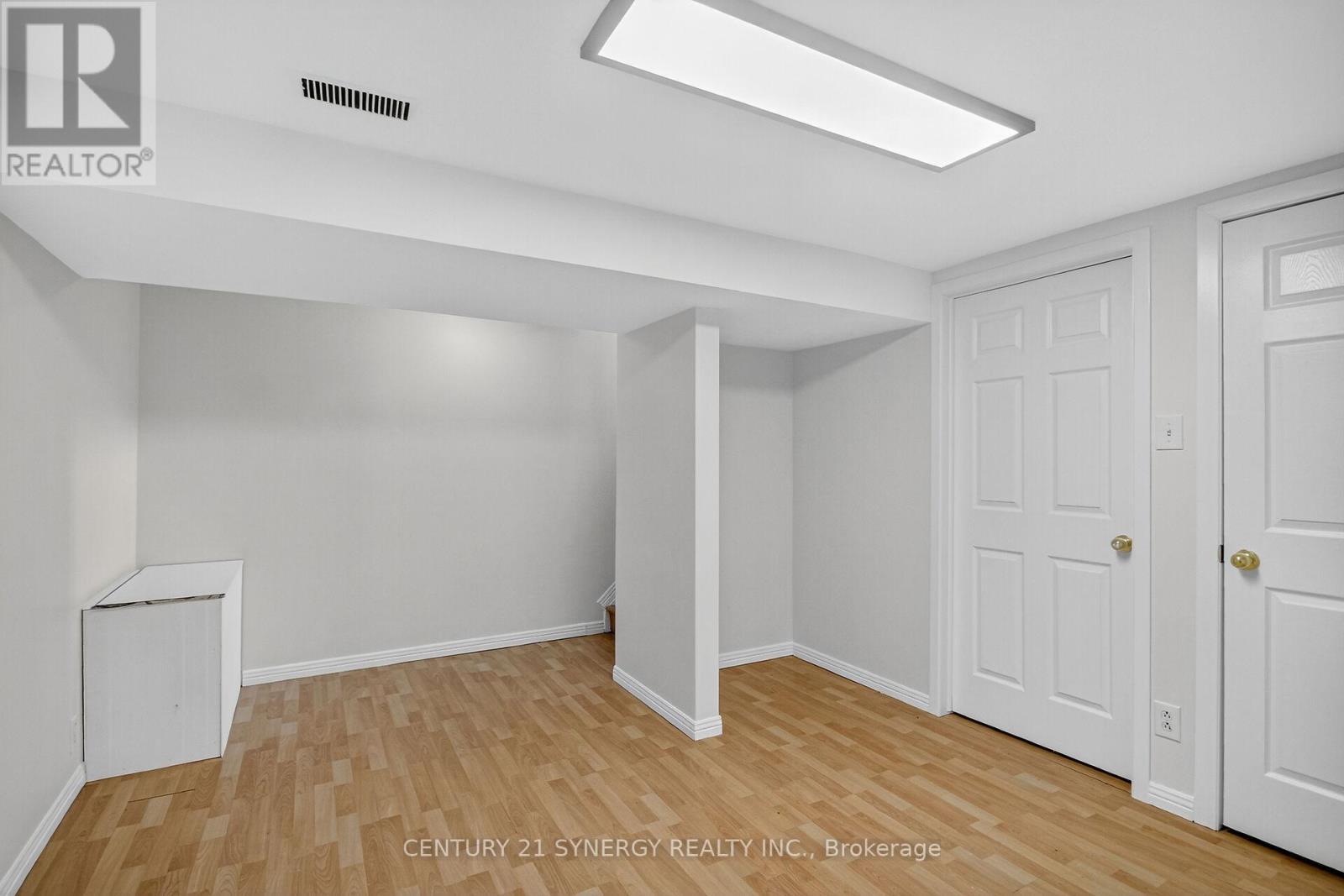 928 Meadowlands Drive, Ottawa, ON - Indoor Photo Showing Other Room