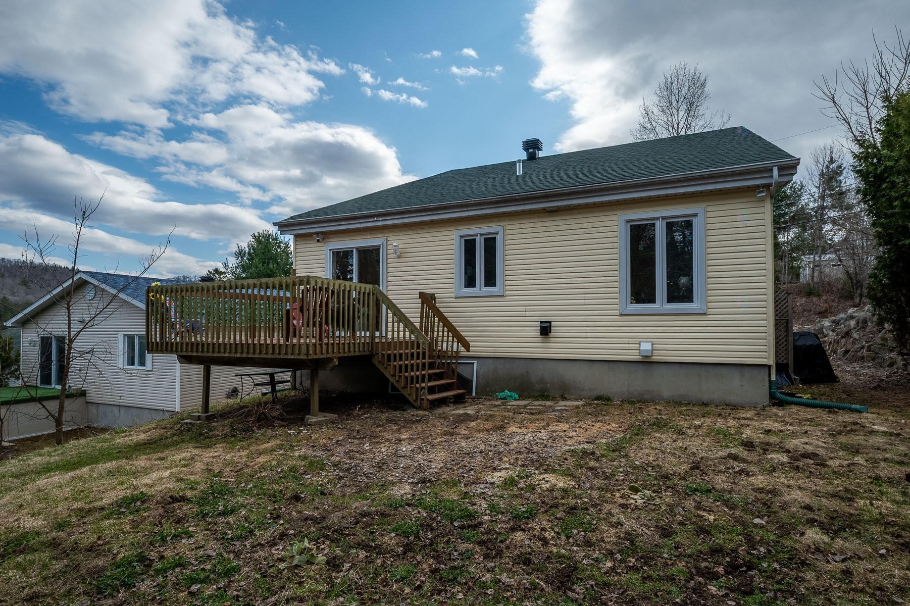 Back of Structure - 1090 Rue De L'Orée-Des-Bois, Sainte-Adèle, QC - Outdoor