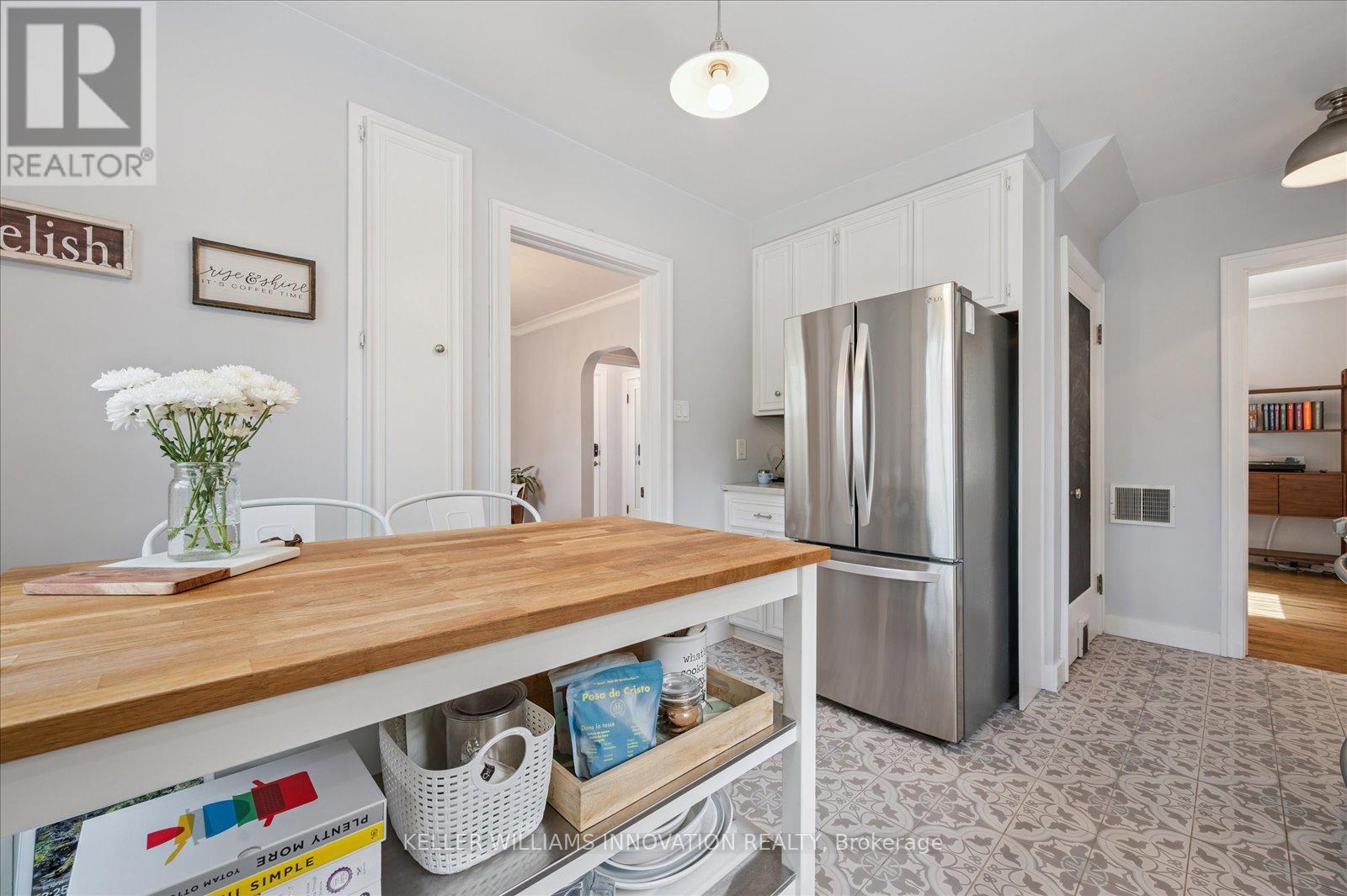 87 Lydia Street, Kitchener, ON - Indoor Photo Showing Other Room
