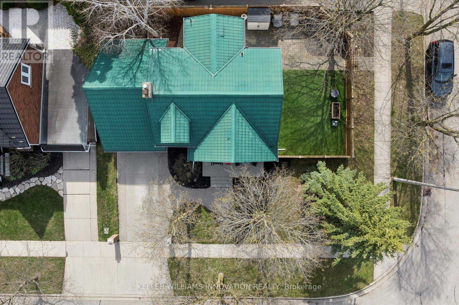87 Lydia Street, Kitchener, ON - Outdoor