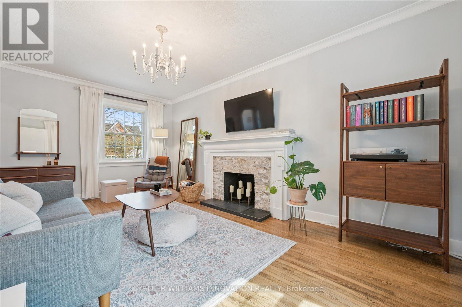 87 Lydia Street, Kitchener, ON - Indoor Photo Showing Living Room With Fireplace