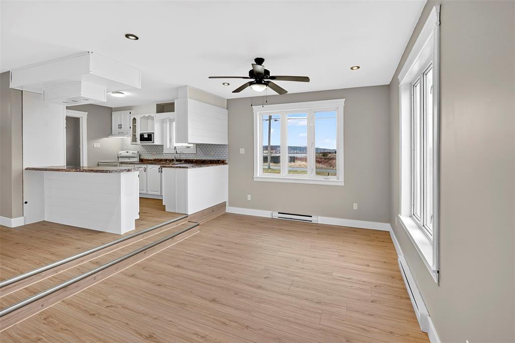 5 Sparkes Lane, Bay Roberts, NL - Indoor Photo Showing Kitchen