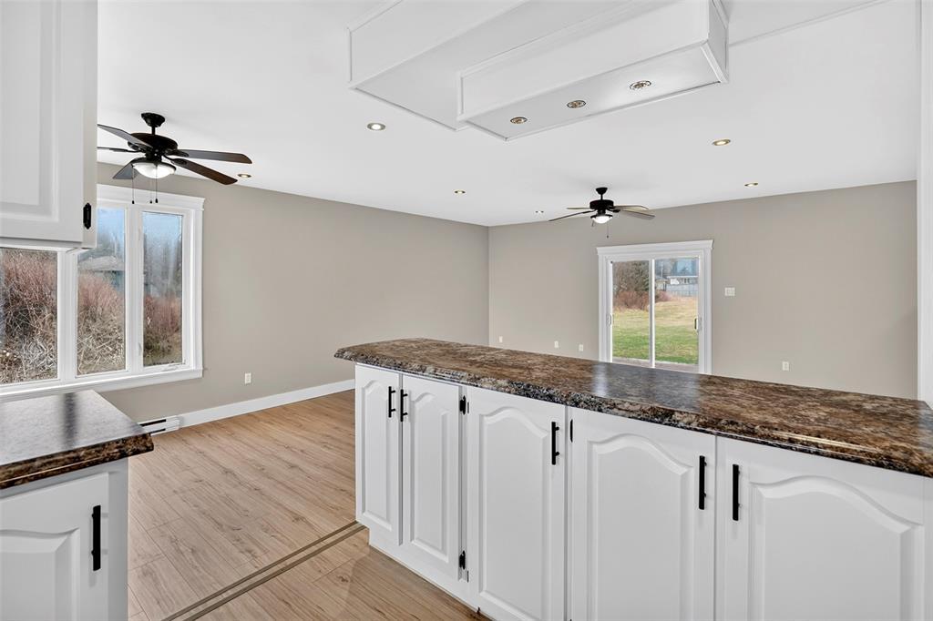 5 Sparkes Lane, Bay Roberts, NL - Indoor Photo Showing Kitchen