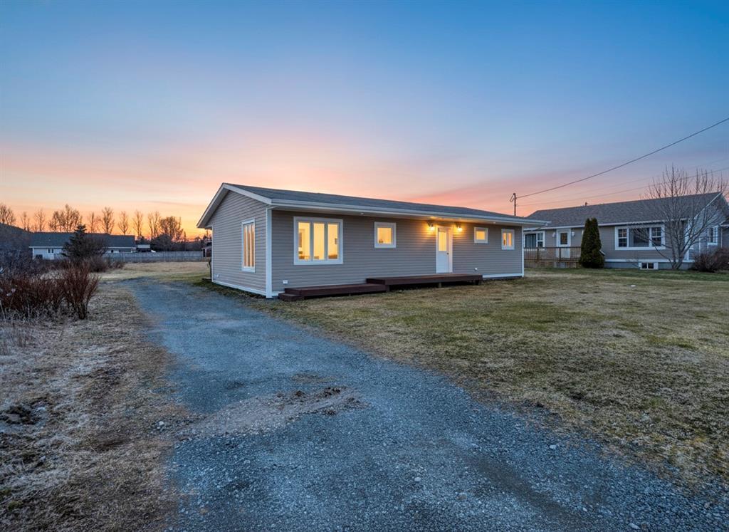 5 Sparkes Lane, Bay Roberts, NL - Outdoor
