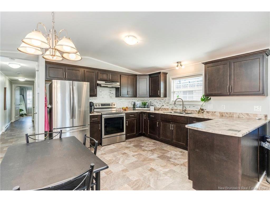 15 Telex, Dieppe, NB