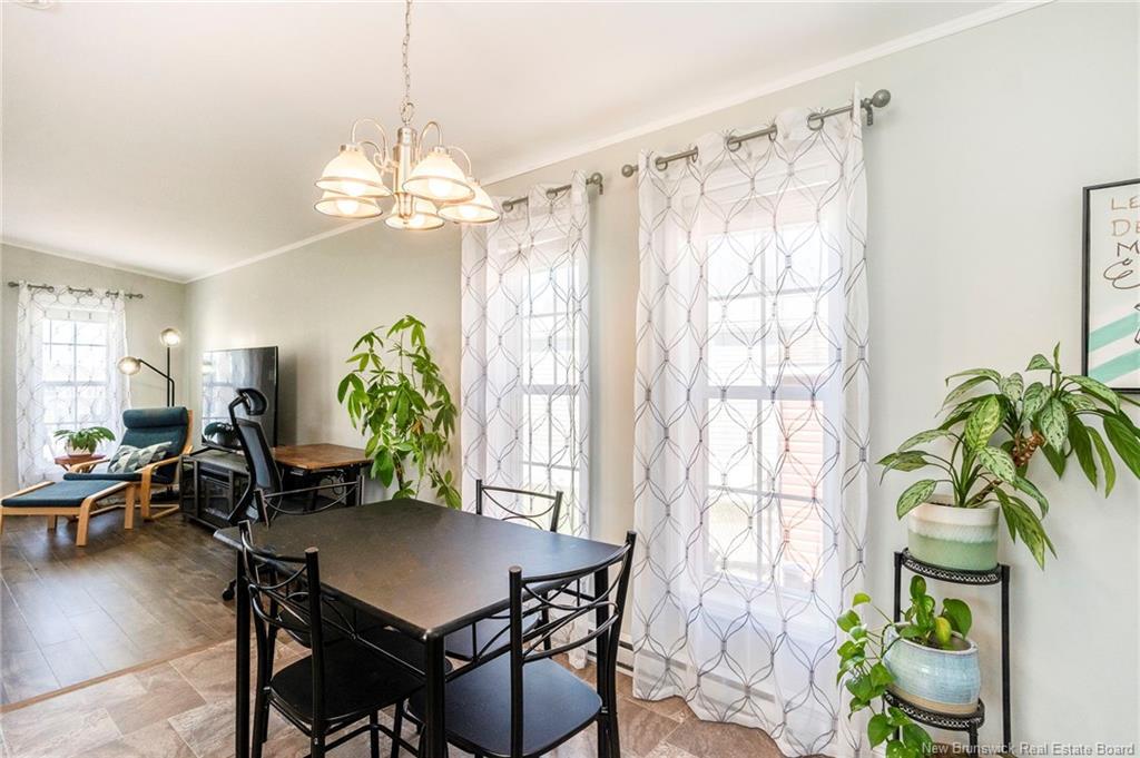 15 Telex, Dieppe, NB