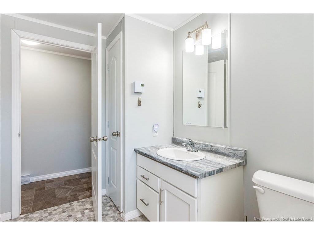15 Telex, Dieppe, NB