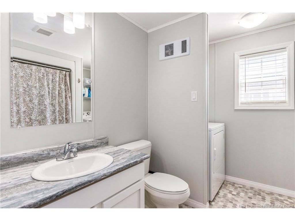 15 Telex, Dieppe, NB