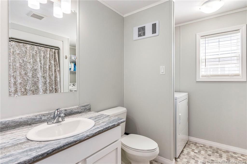 15 Telex, Dieppe, NB
