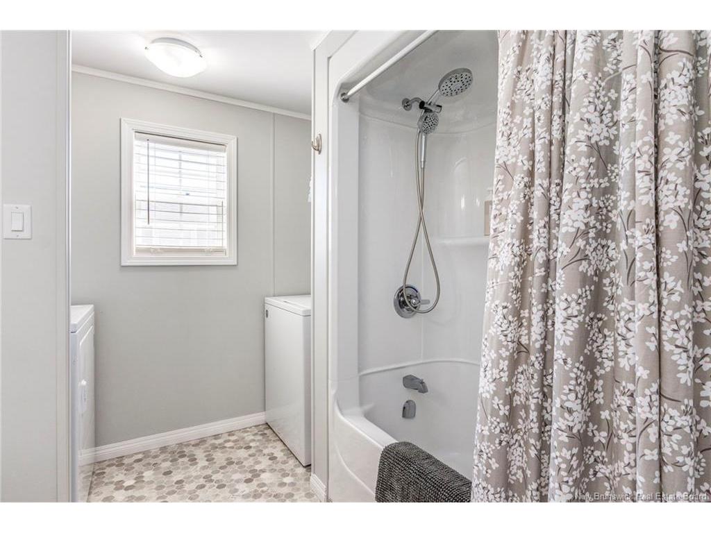 15 Telex, Dieppe, NB