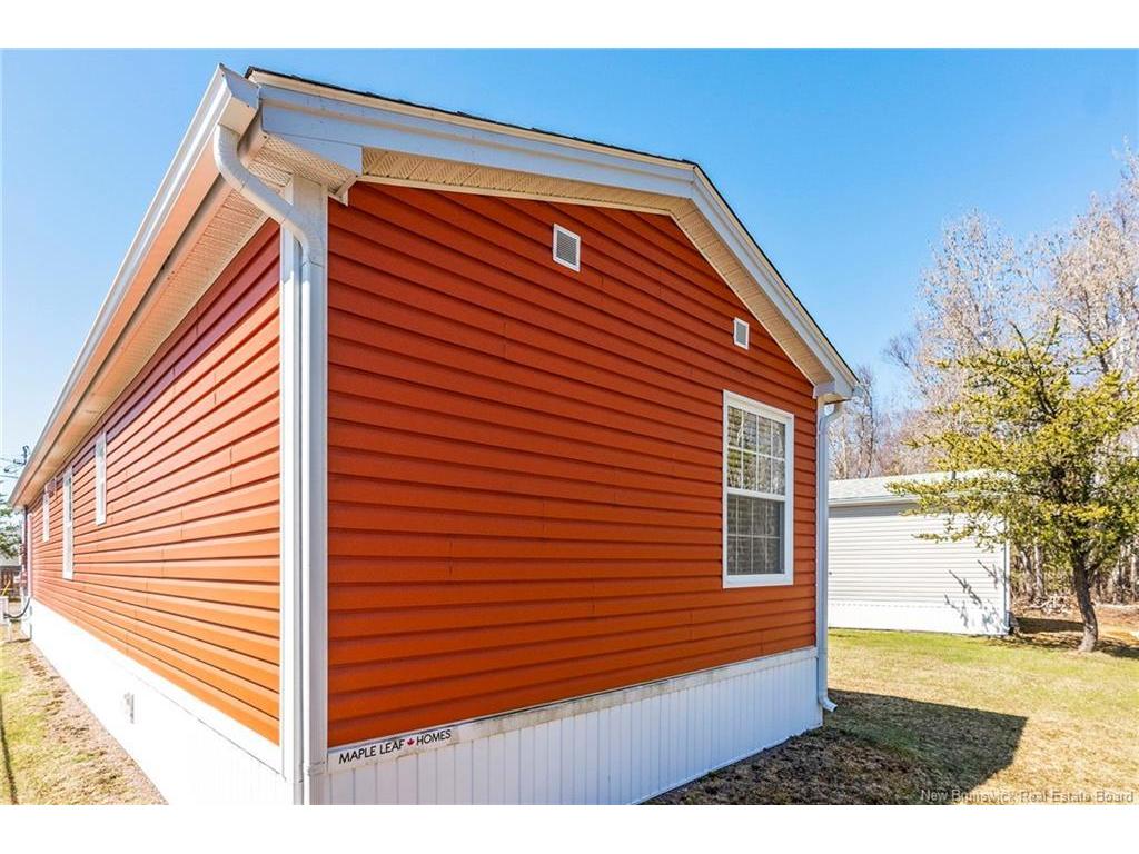 15 Telex, Dieppe, NB
