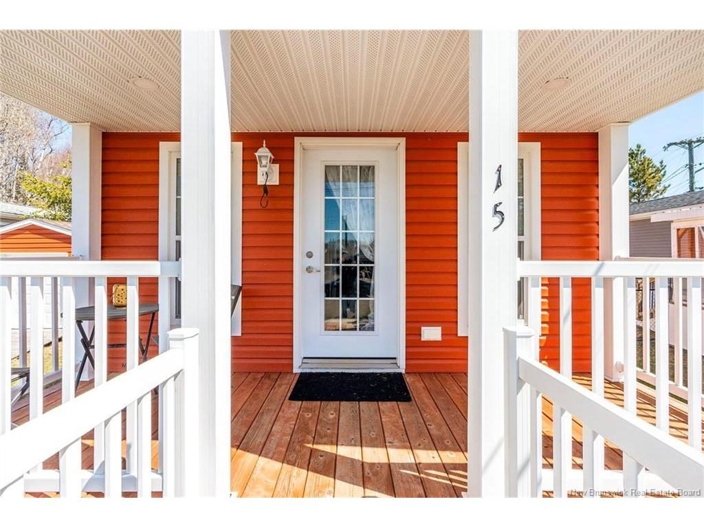15 Telex, Dieppe, NB