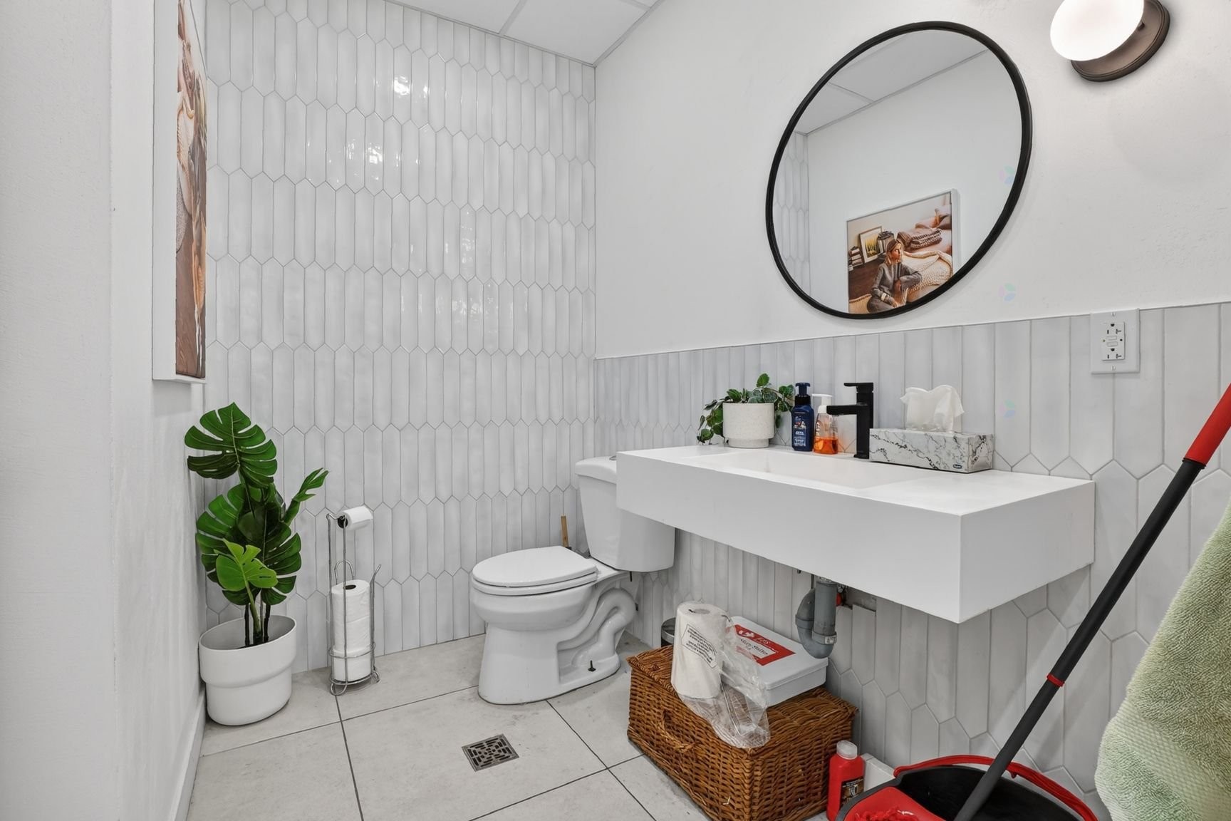 Powder room - 110-9125 Rue Pascal-Gagnon, Montréal (Saint-Léonard), QC - Indoor Photo Showing Bathroom