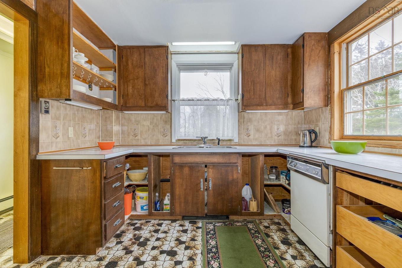 78 Arnold Drive, Fall River, NS