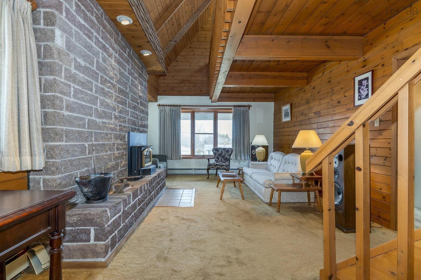 78 Arnold Drive, Fall River, NS