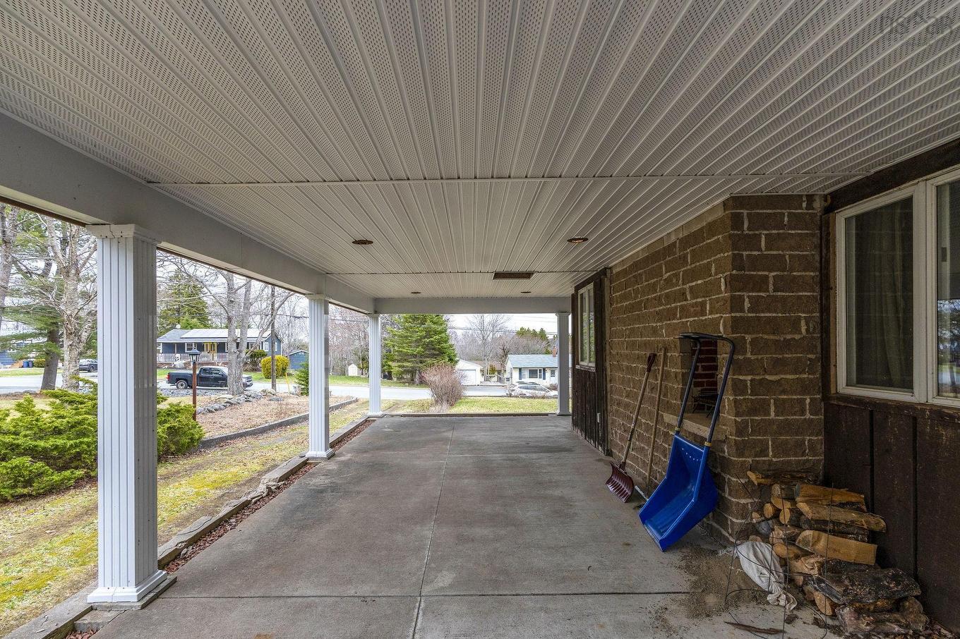 78 Arnold Drive, Fall River, NS