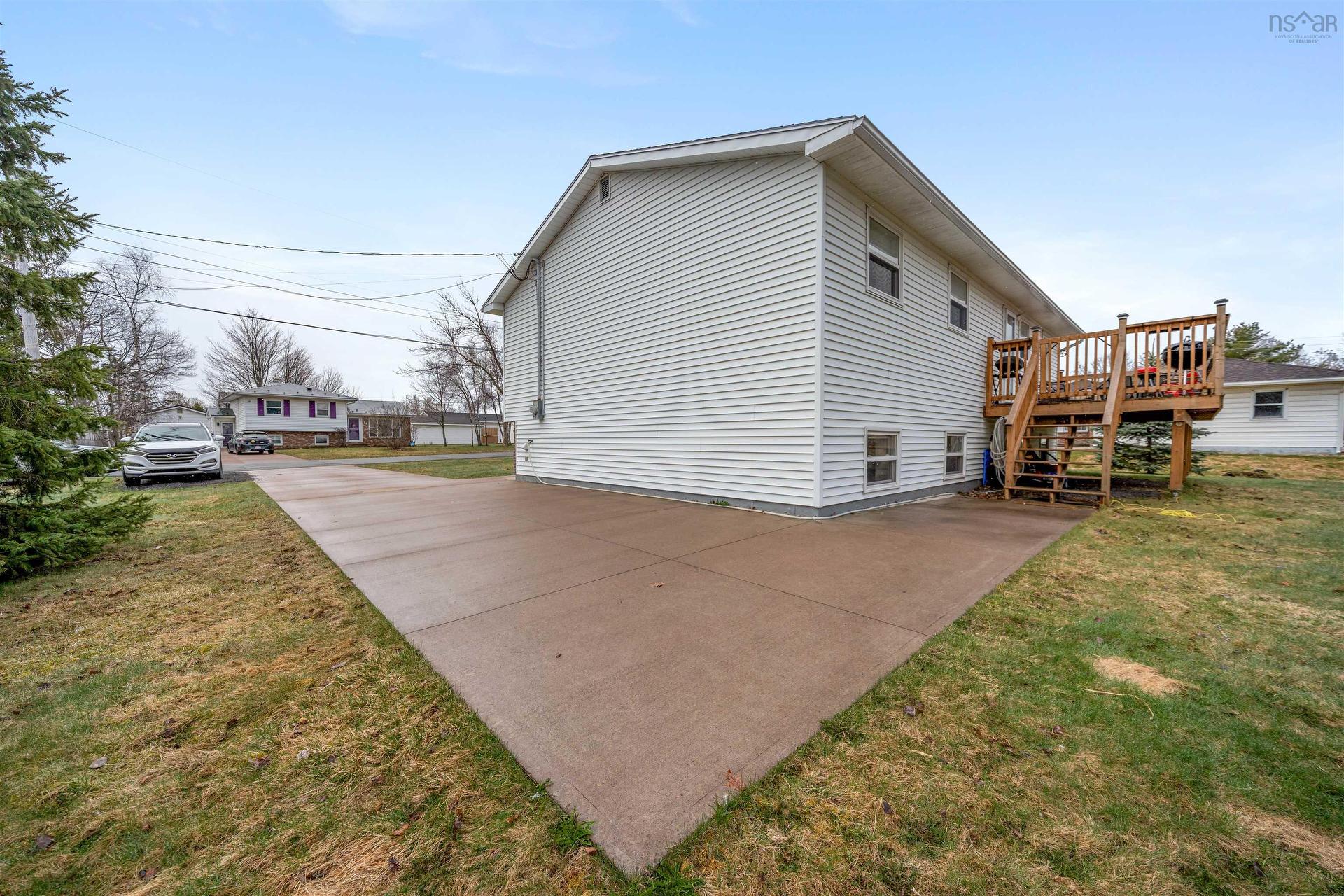 11 St. Andrews Court, Stellarton, NS