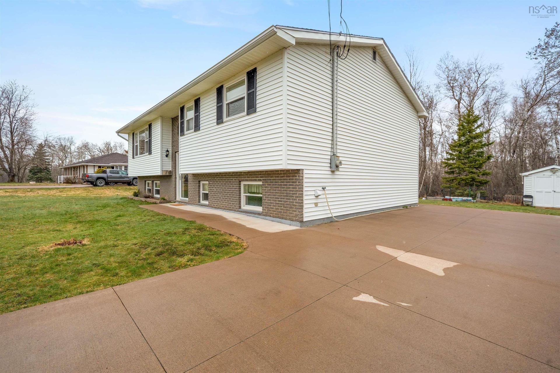 11 St. Andrews Court, Stellarton, NS