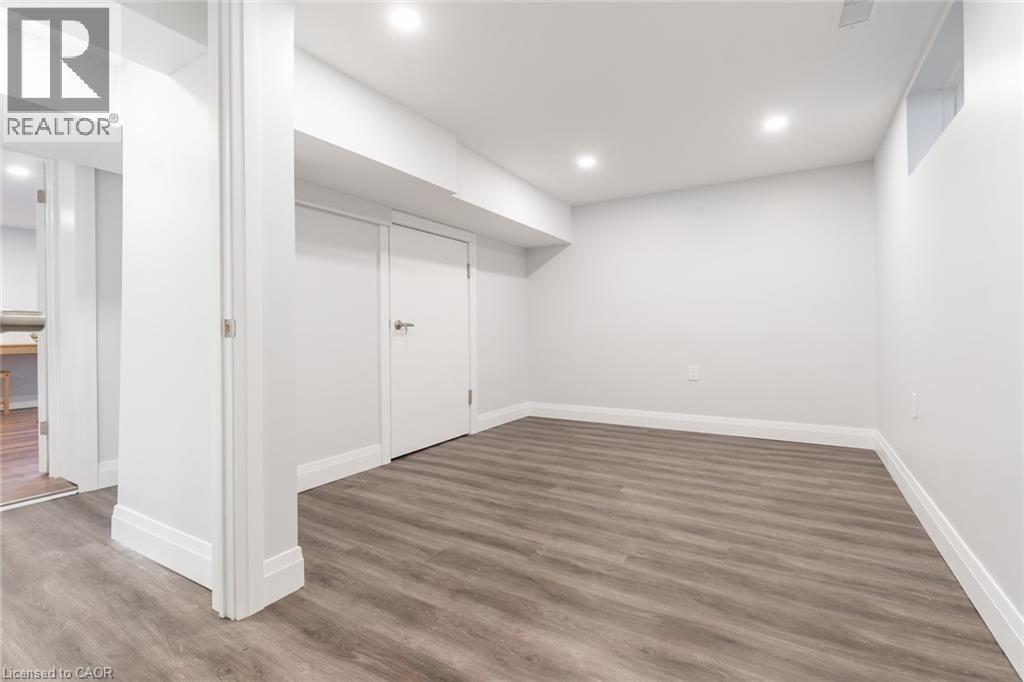 58 Sandalwood Avenue, Hamilton, ON - Indoor