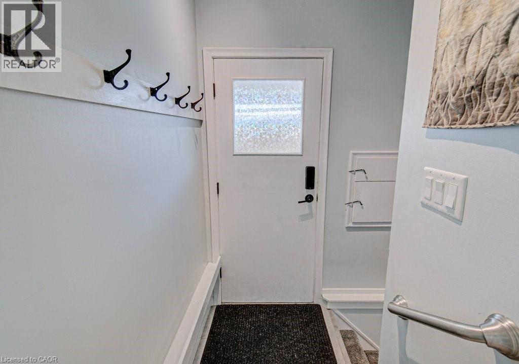 549 Dunbar Road, Kitchener, ON - Indoor Photo Showing Other Room