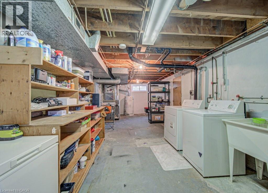 549 Dunbar Road, Kitchener, ON - Indoor Photo Showing Laundry Room