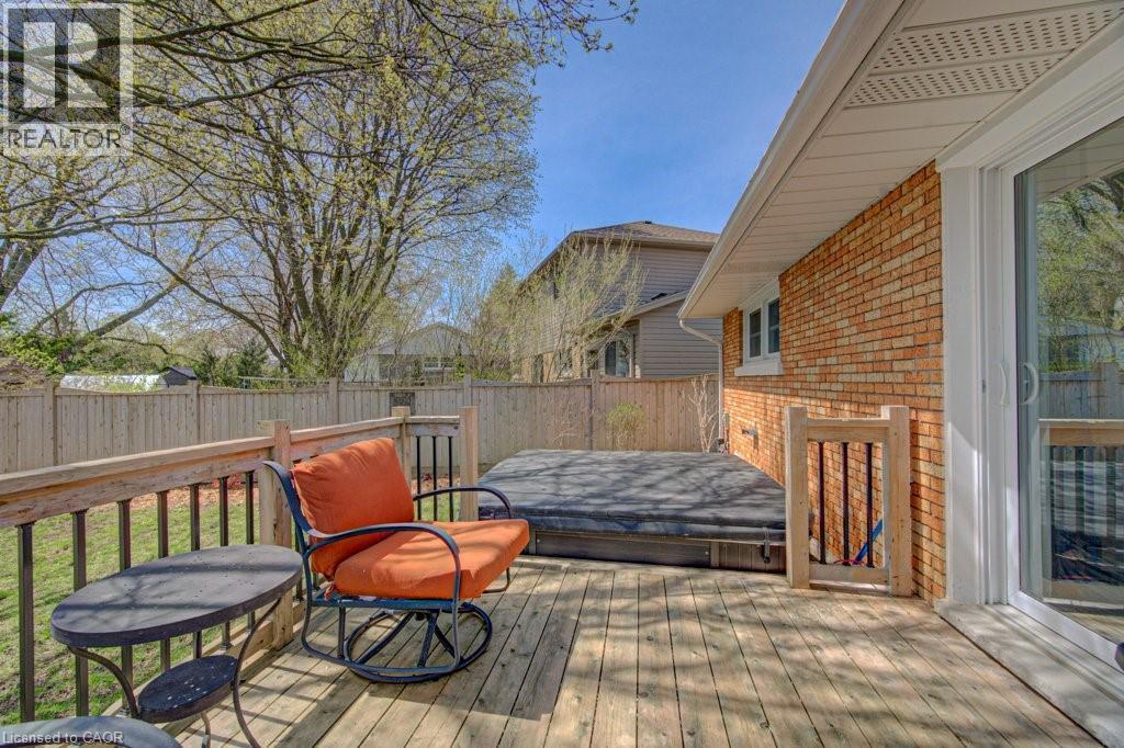 549 Dunbar Road, Kitchener, ON - Outdoor With Deck Patio Veranda