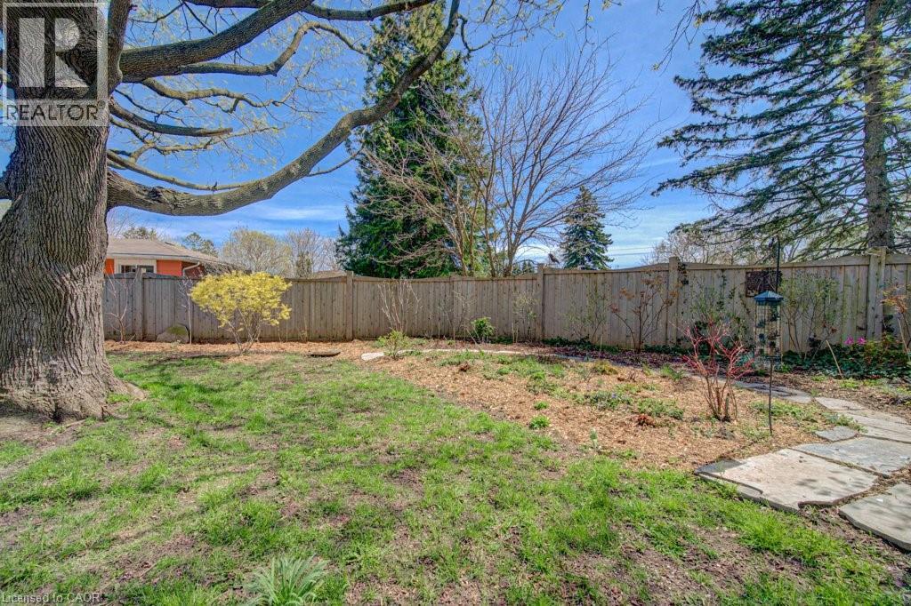 549 Dunbar Road, Kitchener, ON - Outdoor