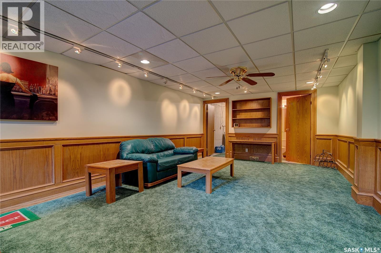 3623 Hanna Bay, Regina, SK - Indoor Photo Showing Other Room