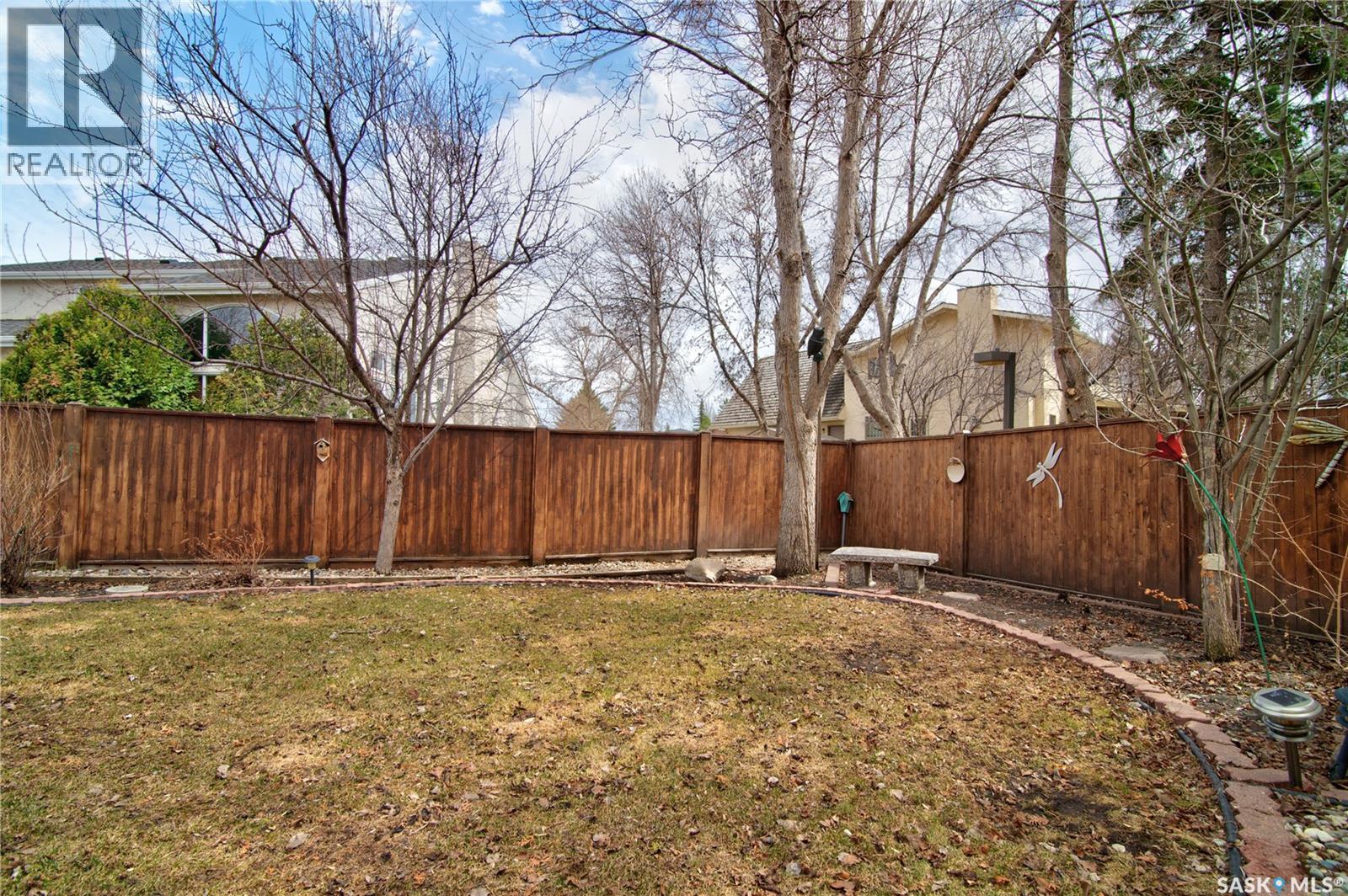 3623 Hanna Bay, Regina, SK - Outdoor