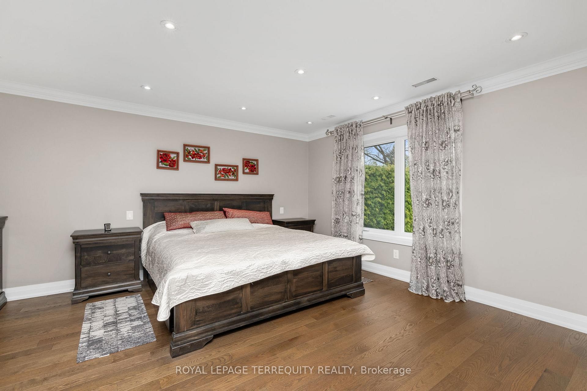582 Hyacinthe Boulevard, Mississauga, ON - Indoor Photo Showing Bedroom