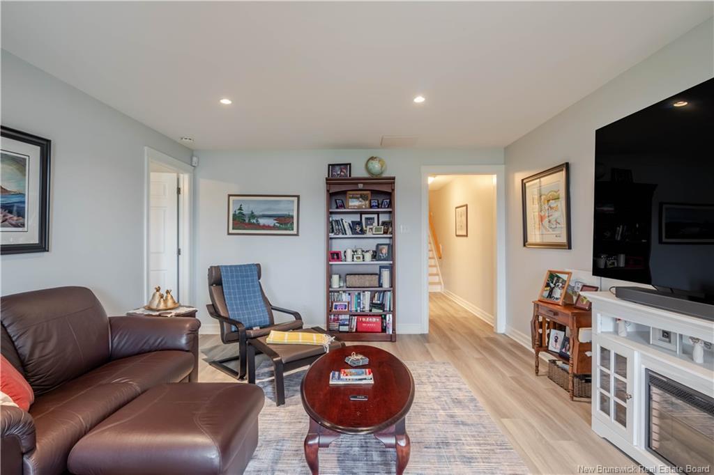 48 Waterford Lane, Fredericton, NB