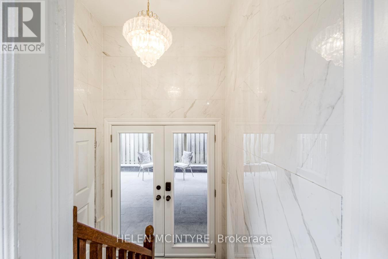 2 Birch Tree Crescent, Toronto, ON - Indoor Photo Showing Other Room