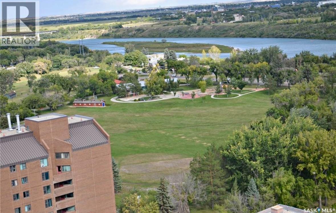 902 320 5Th Avenue N, Saskatoon, SK - Outdoor With Body Of Water With View