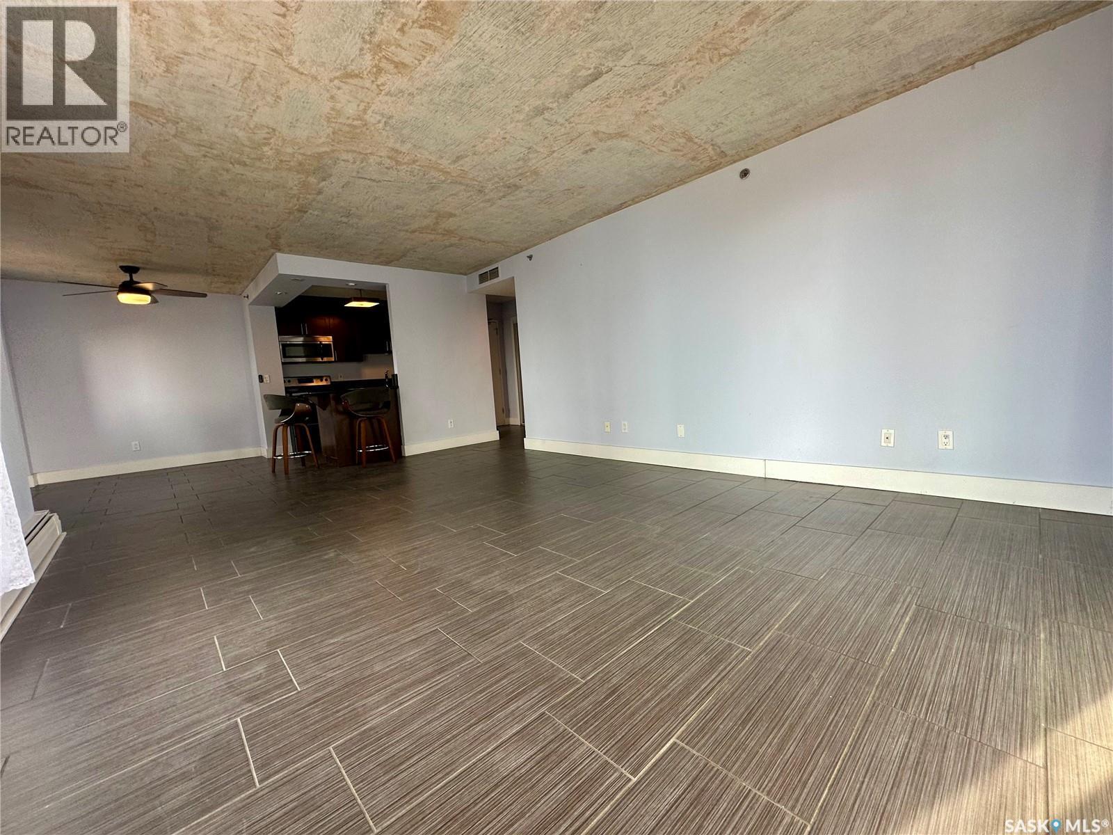 902 320 5Th Avenue N, Saskatoon, SK - Indoor Photo Showing Other Room