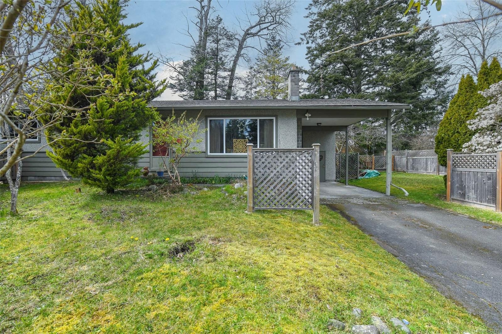 369 Douglas St, Comox, BC