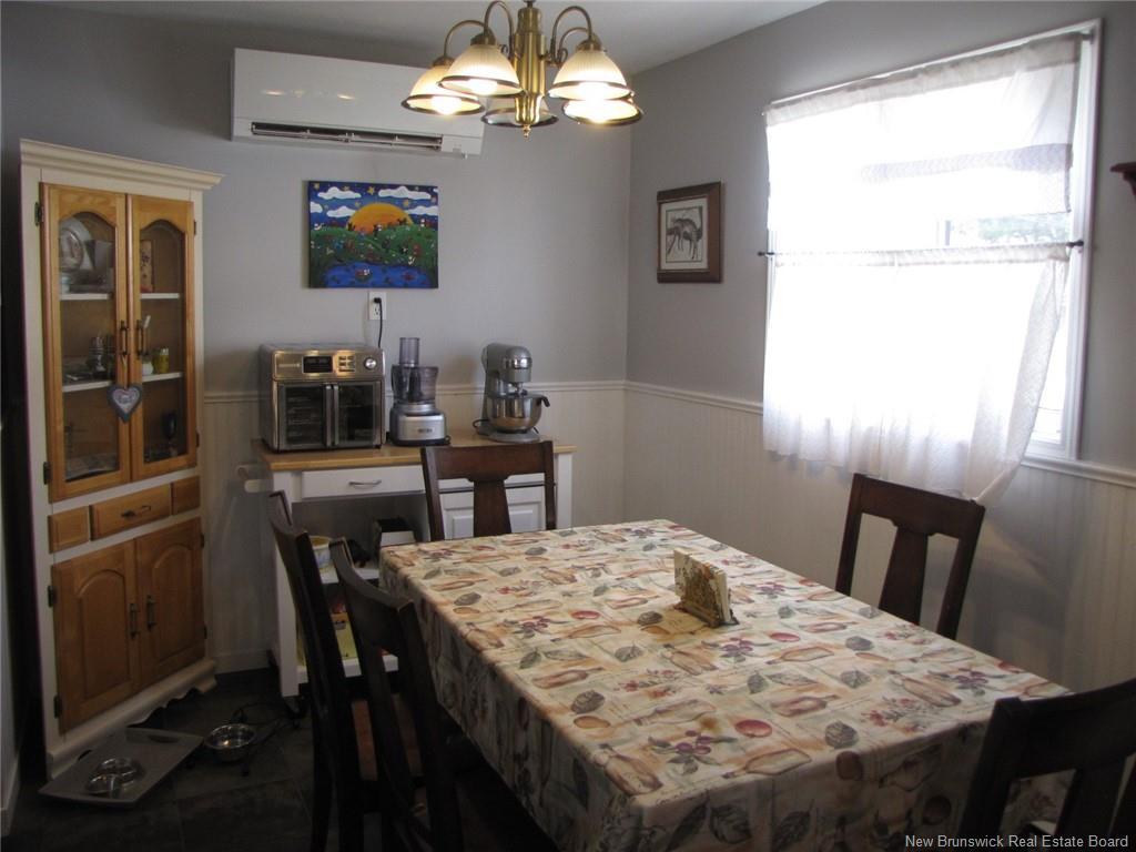24 Chelsea Rd, Moncton, NB