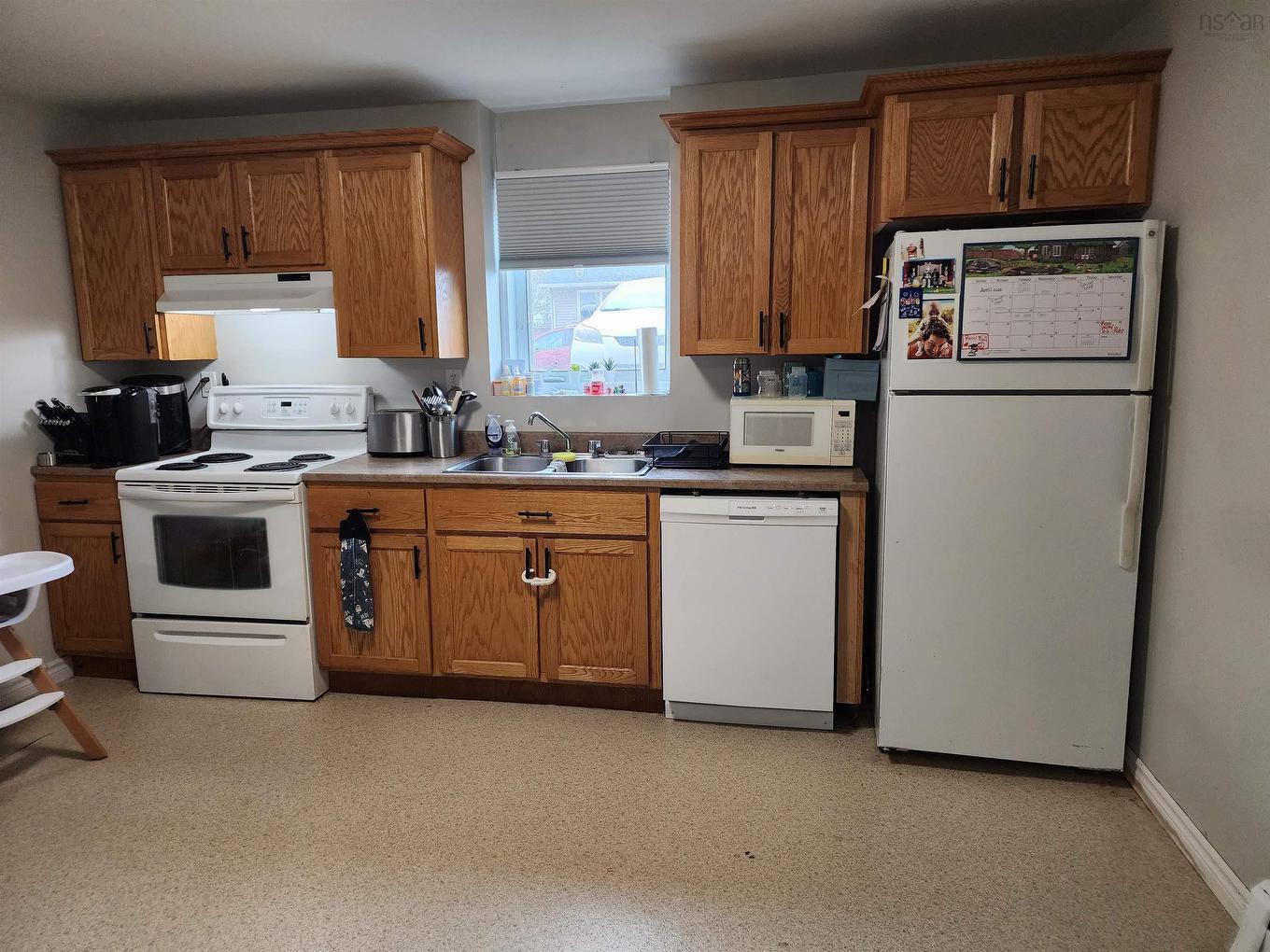 391 389-393 Renfrew Street, Halifax, NS