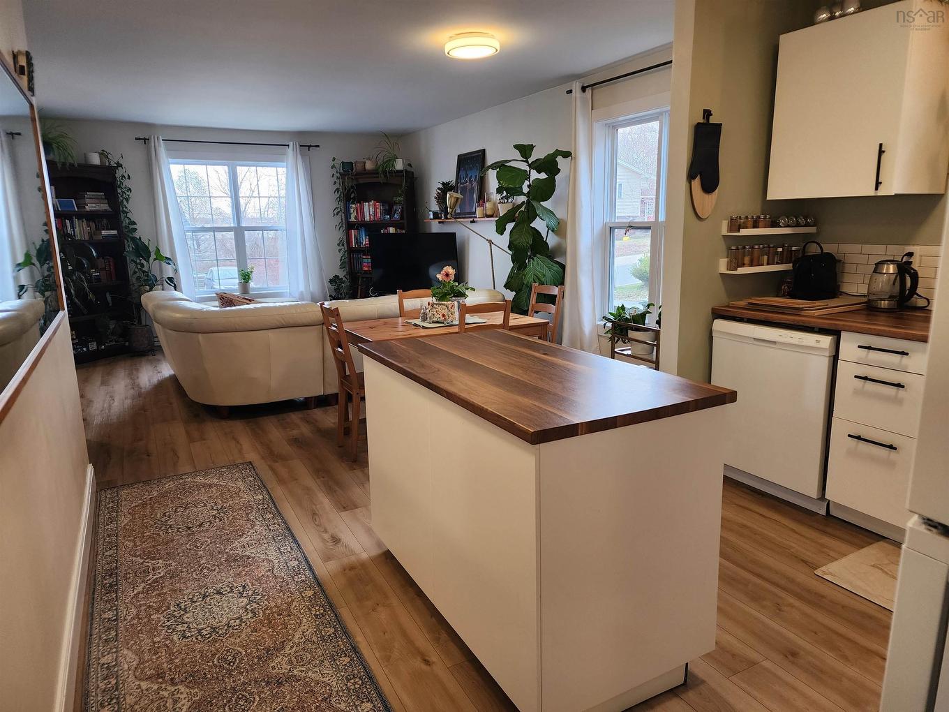 391 389-393 Renfrew Street, Halifax, NS