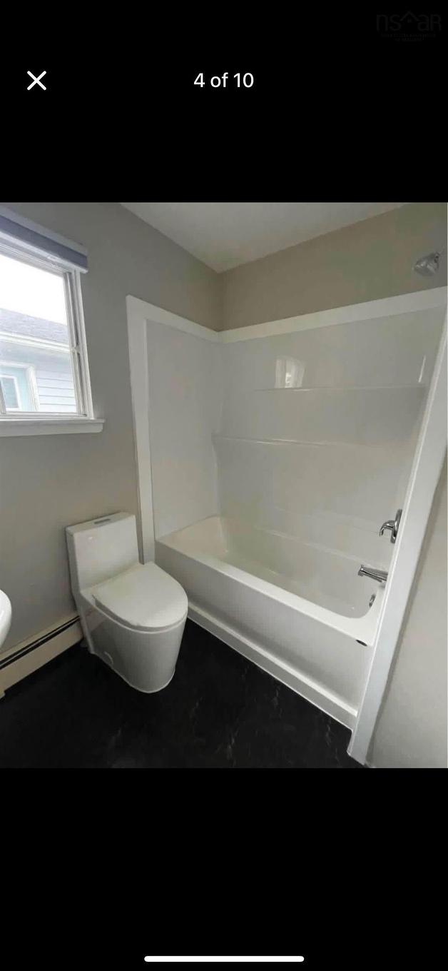 391 389-393 Renfrew Street, Halifax, NS