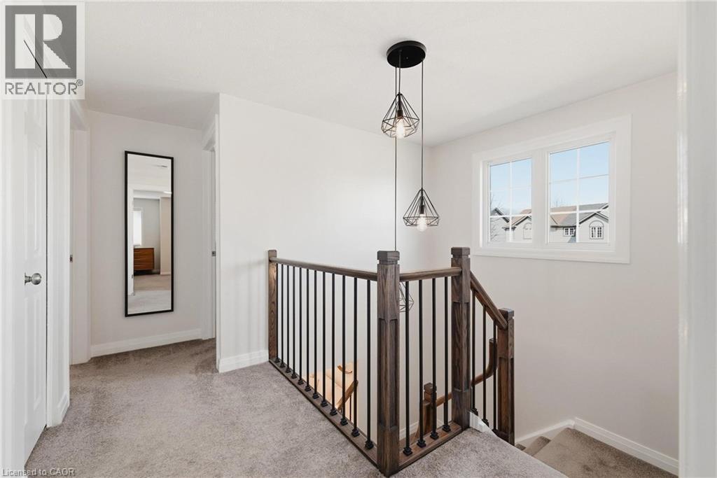 218 Prosperity Drive, Kitchener, ON - Indoor Photo Showing Other Room